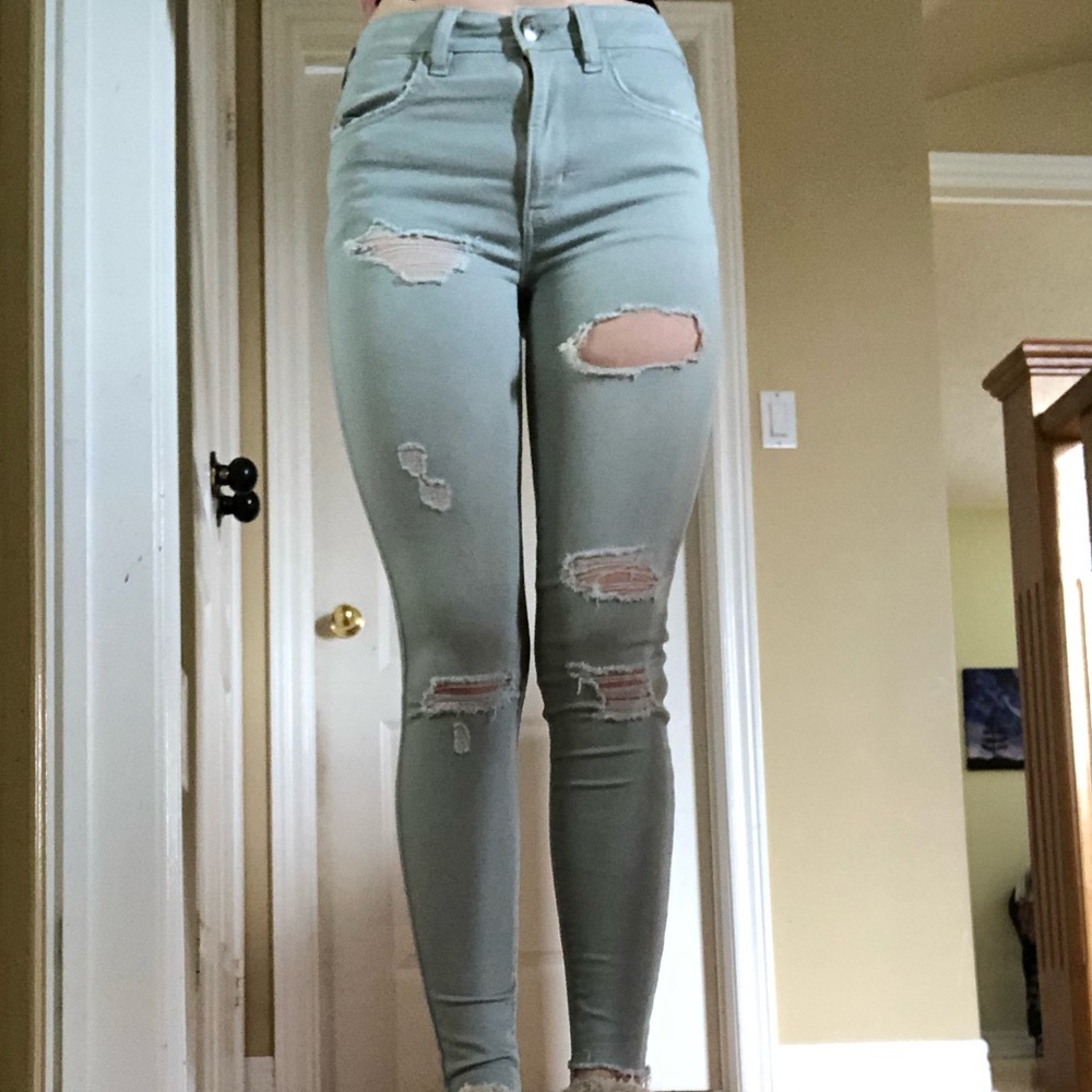 American Eagle High Rise Jeans/Jeggings
